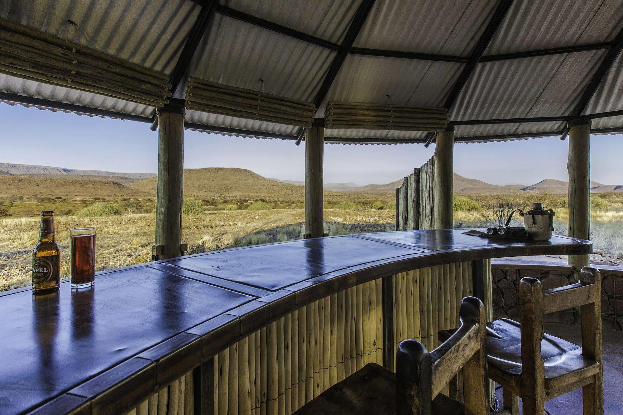 Etendeka Mountain Camp Damaraland Exterior photo